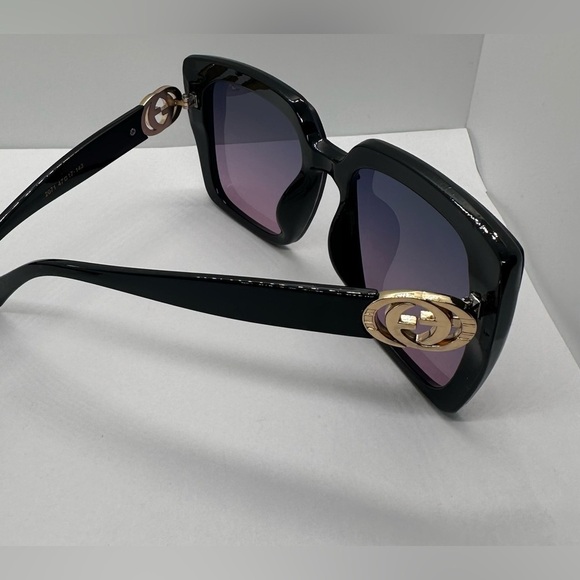 ✨? NWT Trendy Oversized Square Chic Vintage Style UV 400 Black Frame Gray Pink ? main image 6